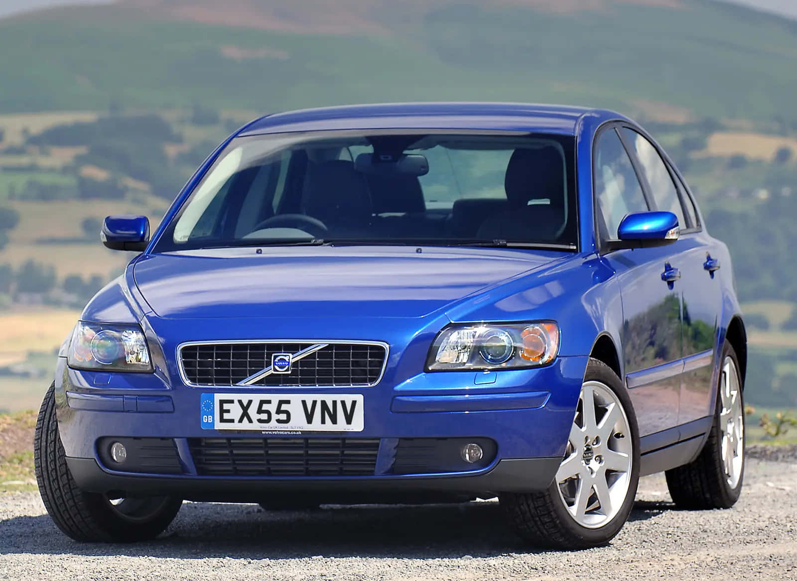 Sleek Silver Volvo S40 In Motion On Highway Wallpaper