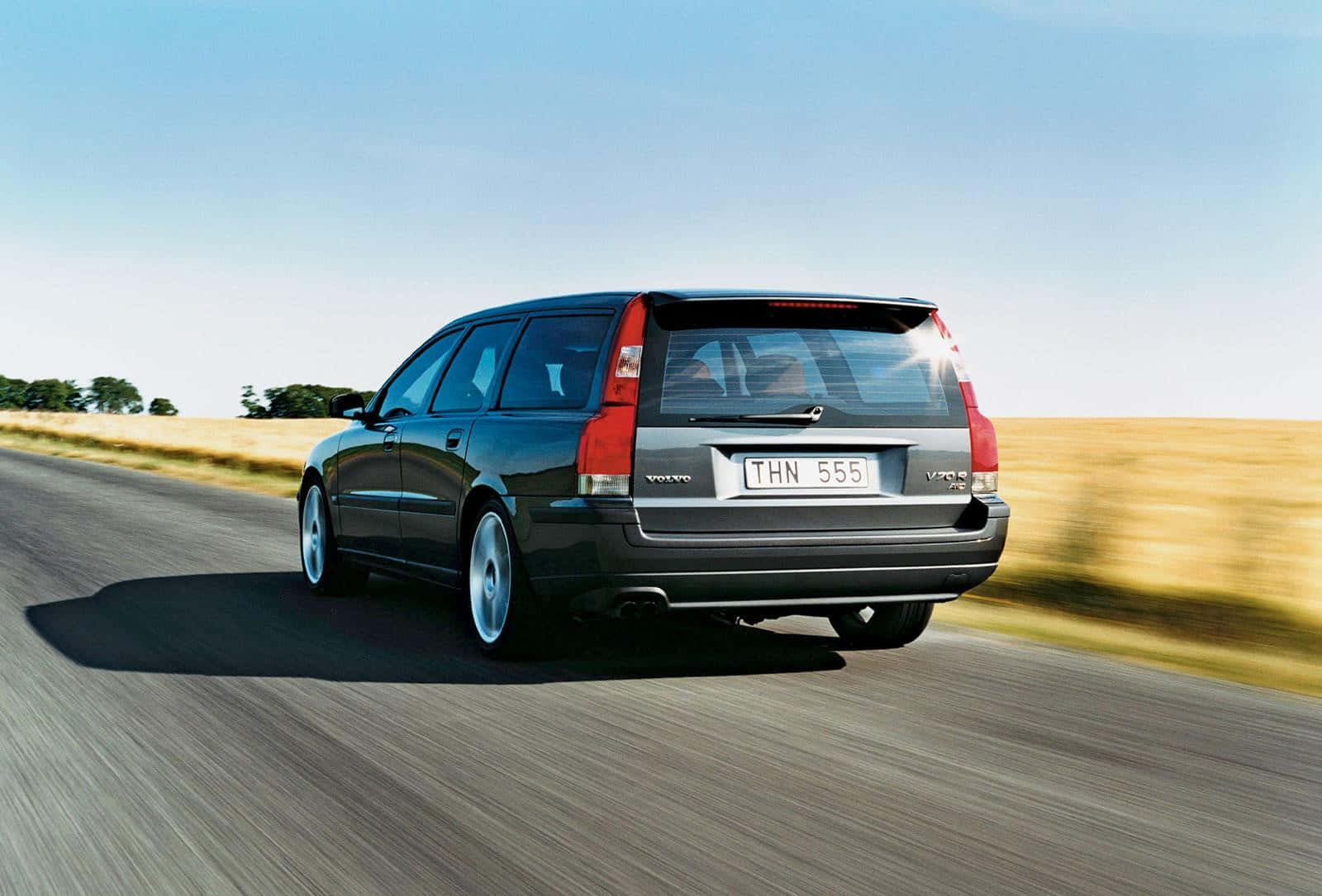 Sleek Volvo V70 Showcased In A Scenic Setting Wallpaper