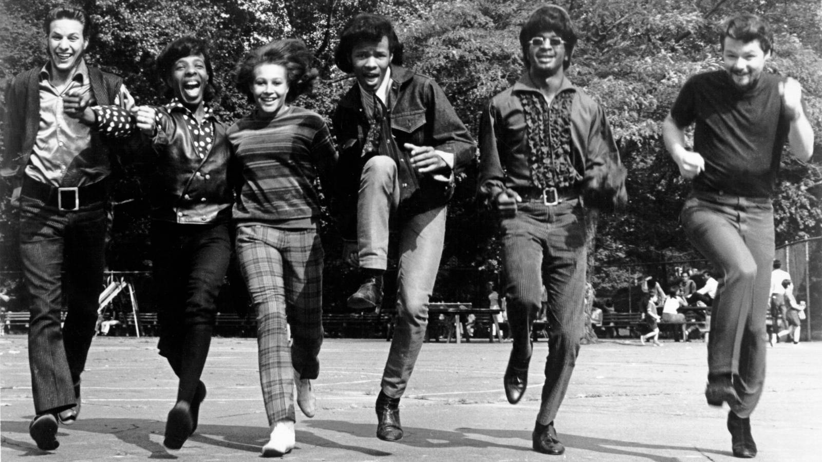 Fotografíaen Blanco Y Negro De Sly And The Family Stone. Fondo de pantalla