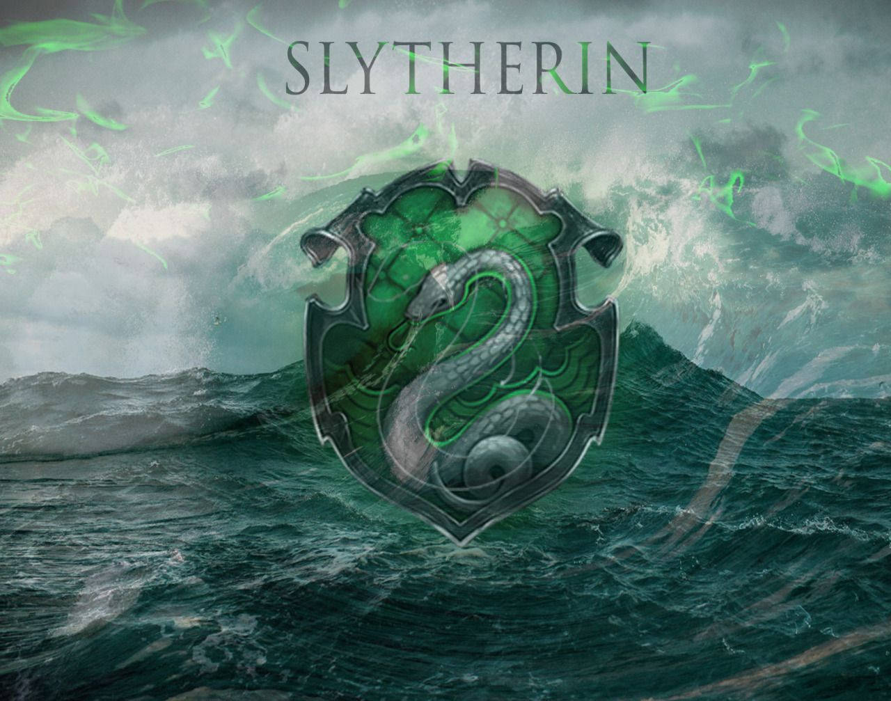 Slytherin Crest At Sea Wallpaper