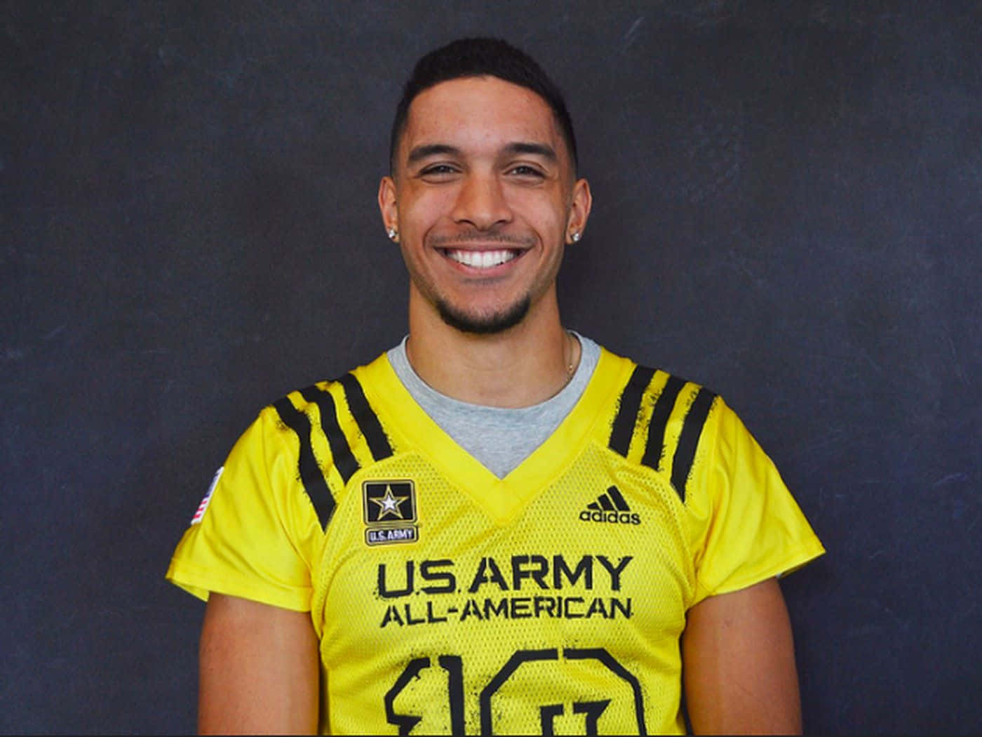 Smiling Athletein U S Army All American Jersey Wallpaper