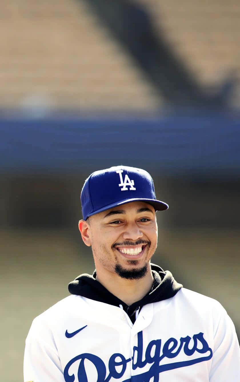 Smiling Dodgers Player Portrait Wallpaper