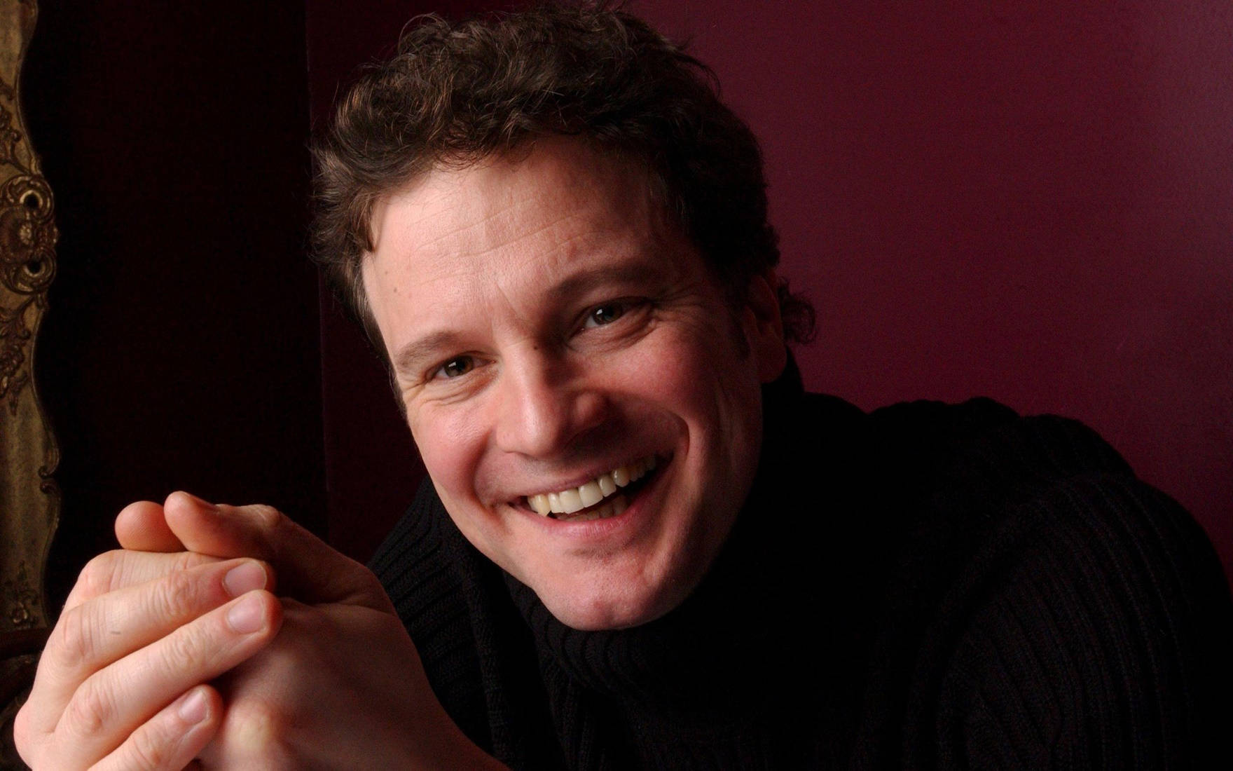 Smilende engelsk skuespiller Colin Firth Wallpaper
