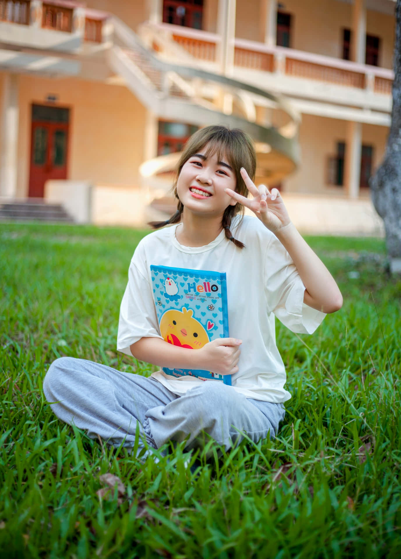 Smiling Girl Peace Sign Cute Aesthetic.jpg Wallpaper