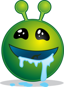 Smiling Green Alien Emoji PNG