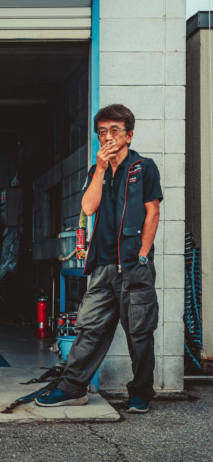 Chill Standing Smokey Nagata Wallpaper