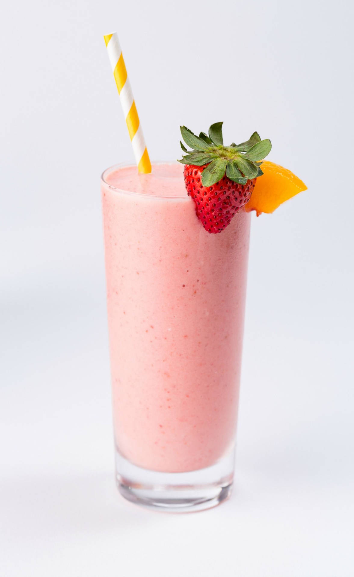 Smoothie With Strawberry Flavor Wallpaper