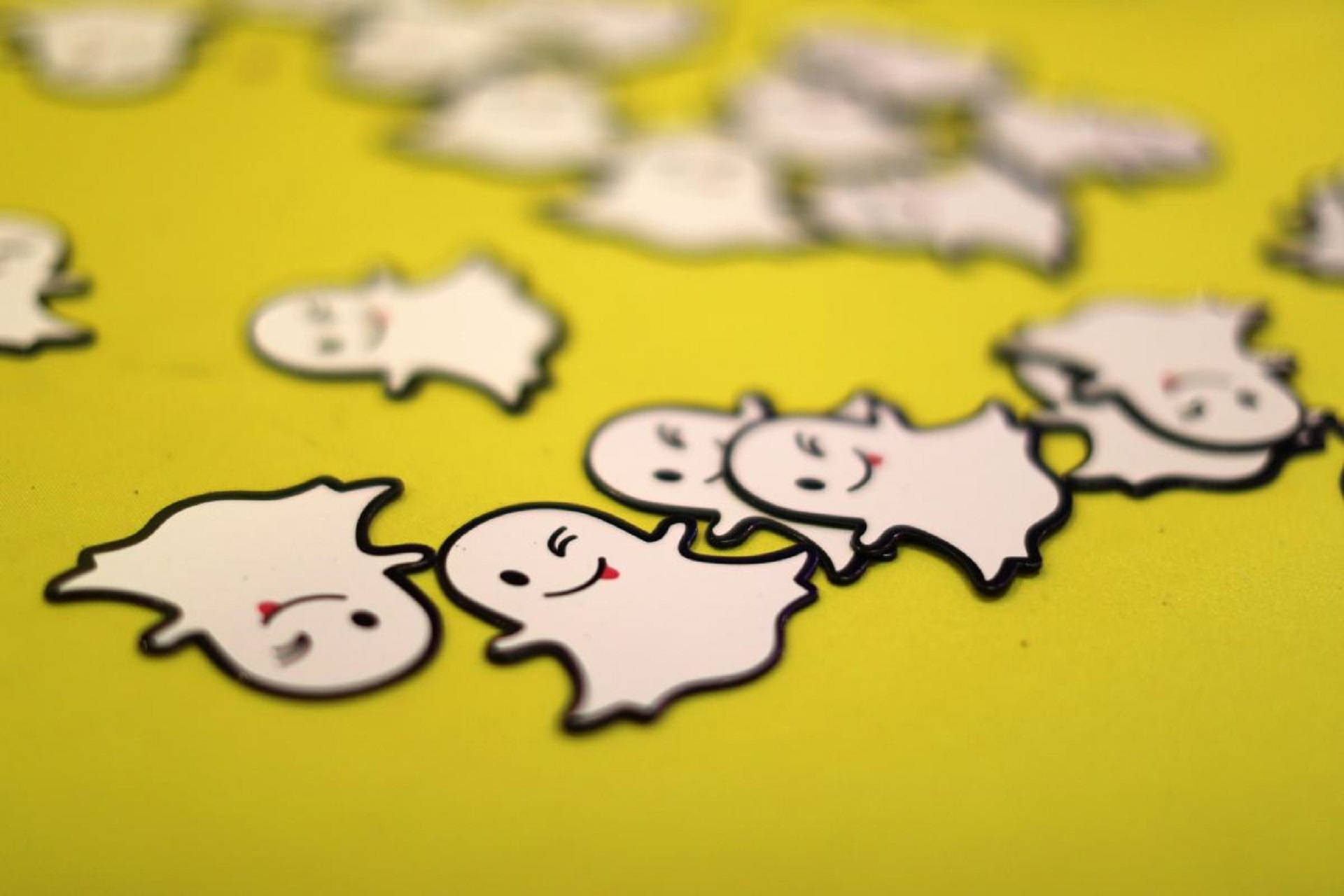 Snapchat Logo Stickers 3d Art Wallpaper