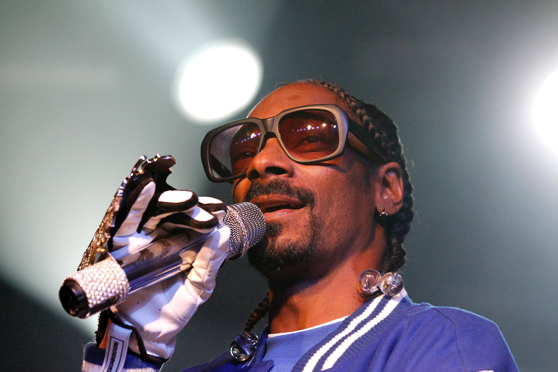 Snoop Dog During A Live Concert Wallpaper