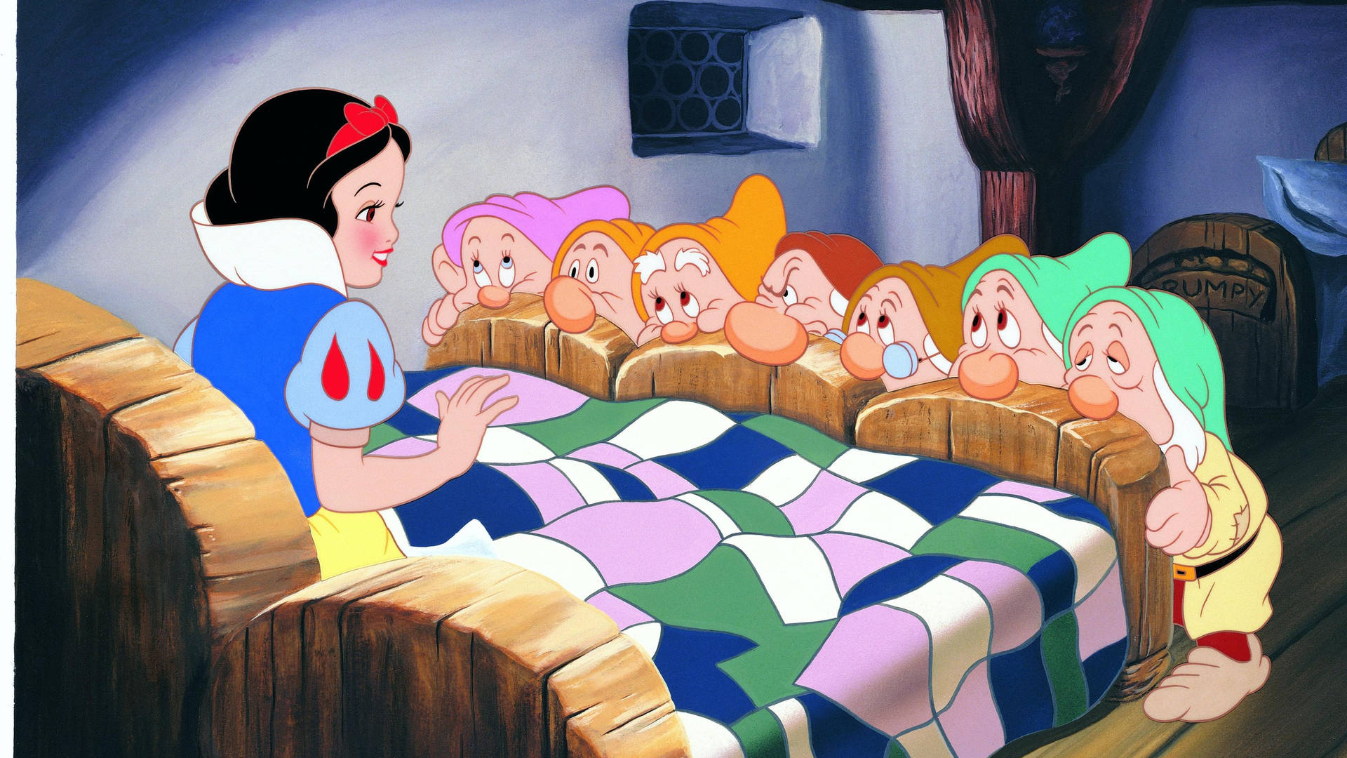 Snow White And The Seven Dwarfs Bed Wallpaper