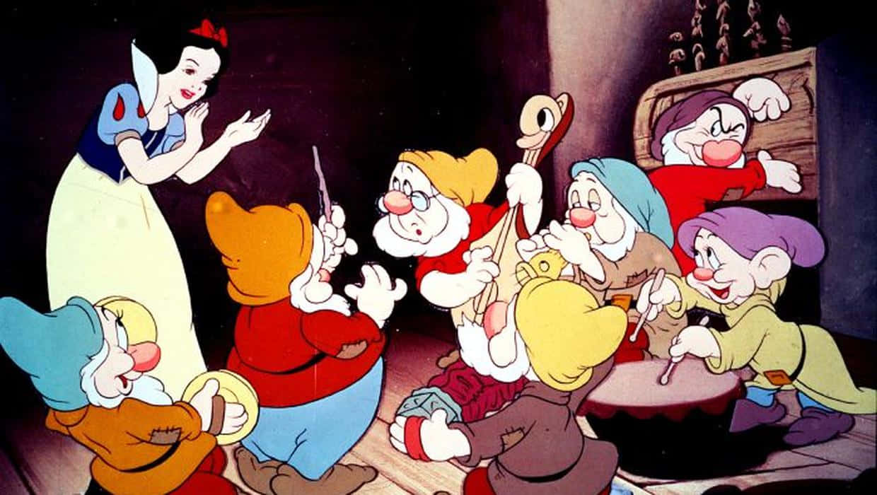 Snow White And The Seven Dwarfs Playing Music Wallpaper