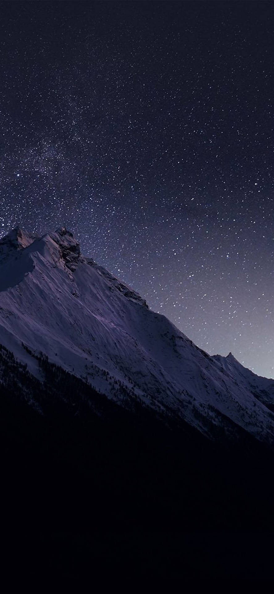 Schneebedecktesberg Iphone Dunkel. Wallpaper