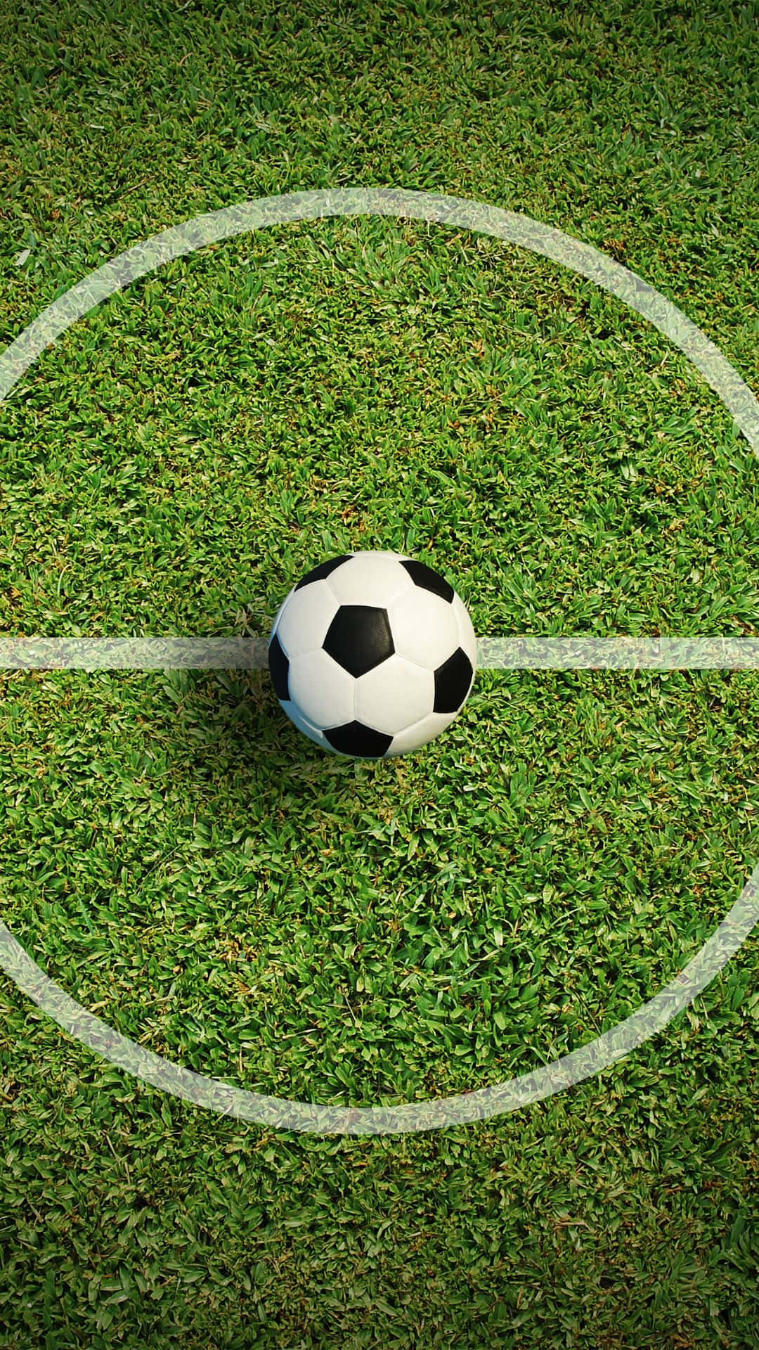 Bringespaß Ins Spiel Mit Fußball Auf Deinem Iphone Wallpaper