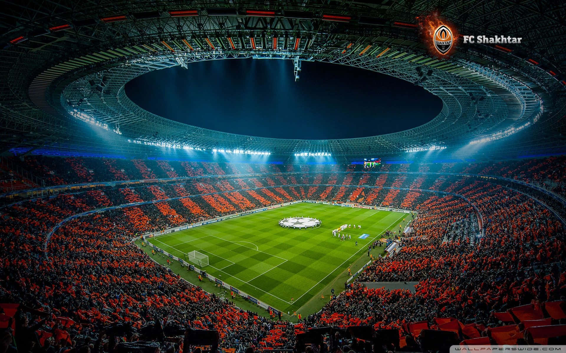 Nyd den smukke atmosfære på fodboldstadionet! Wallpaper