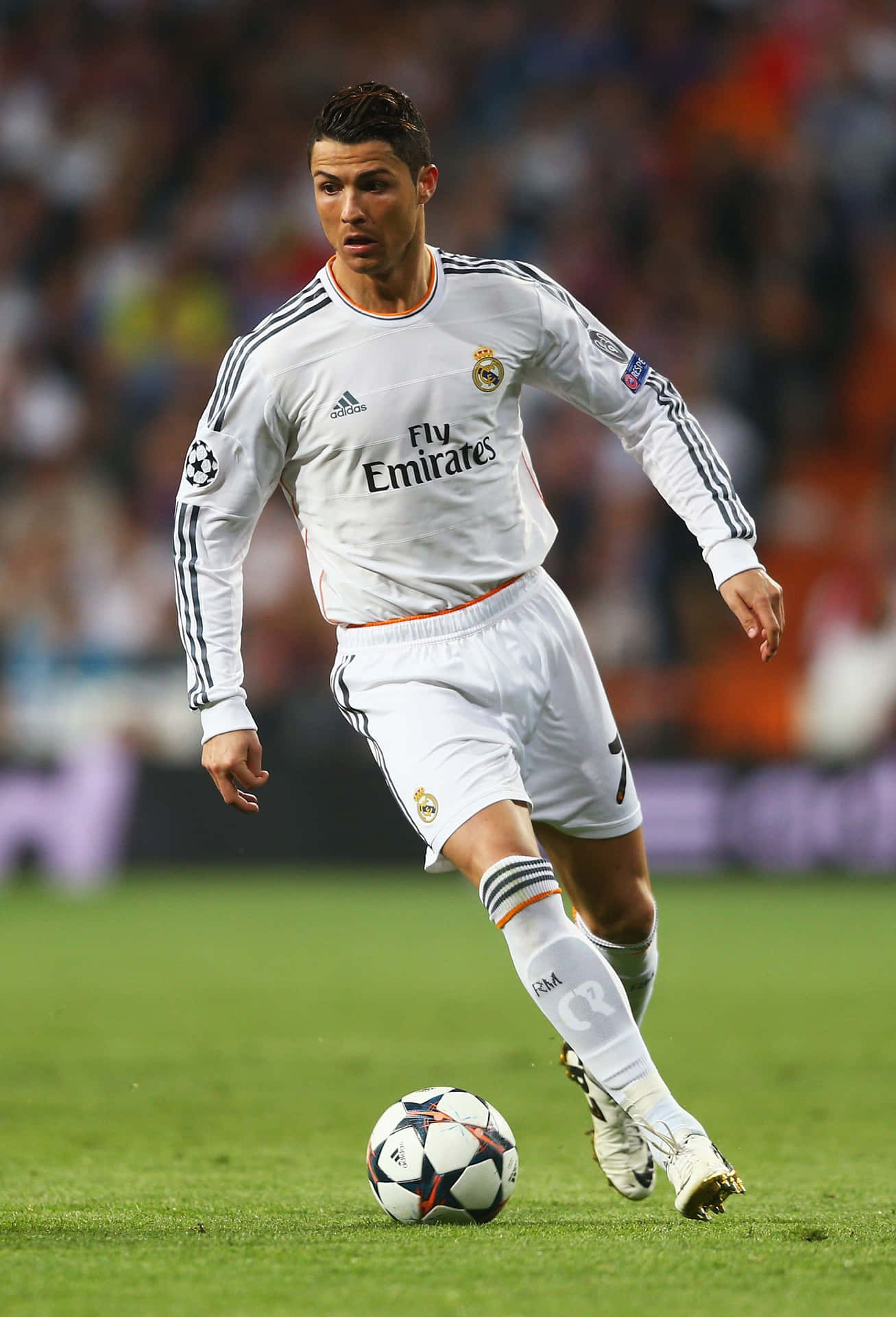 Soccer_ Star_ In_ Action_ Real_ Madrid Wallpaper