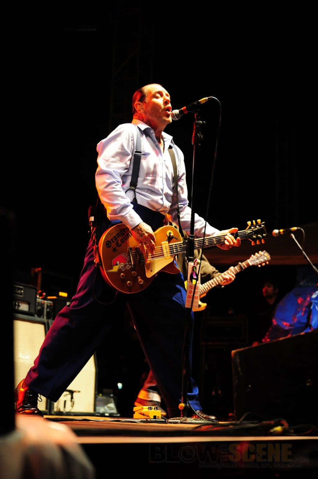 Mike Ness Of Social Distortion Sings Wallpaper