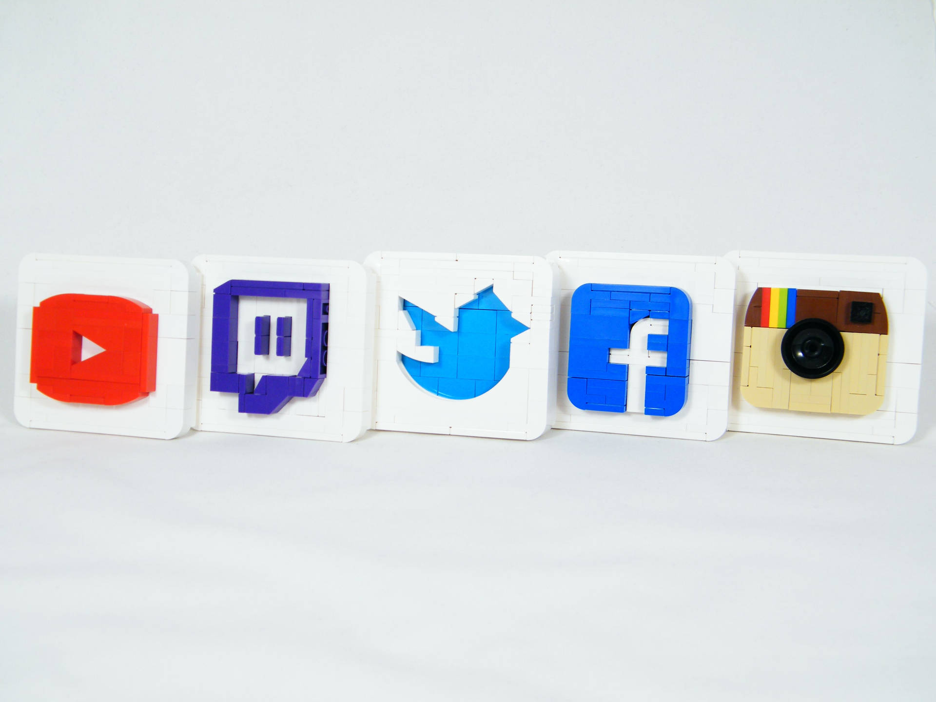 Social Media Lego Blocks Wallpaper