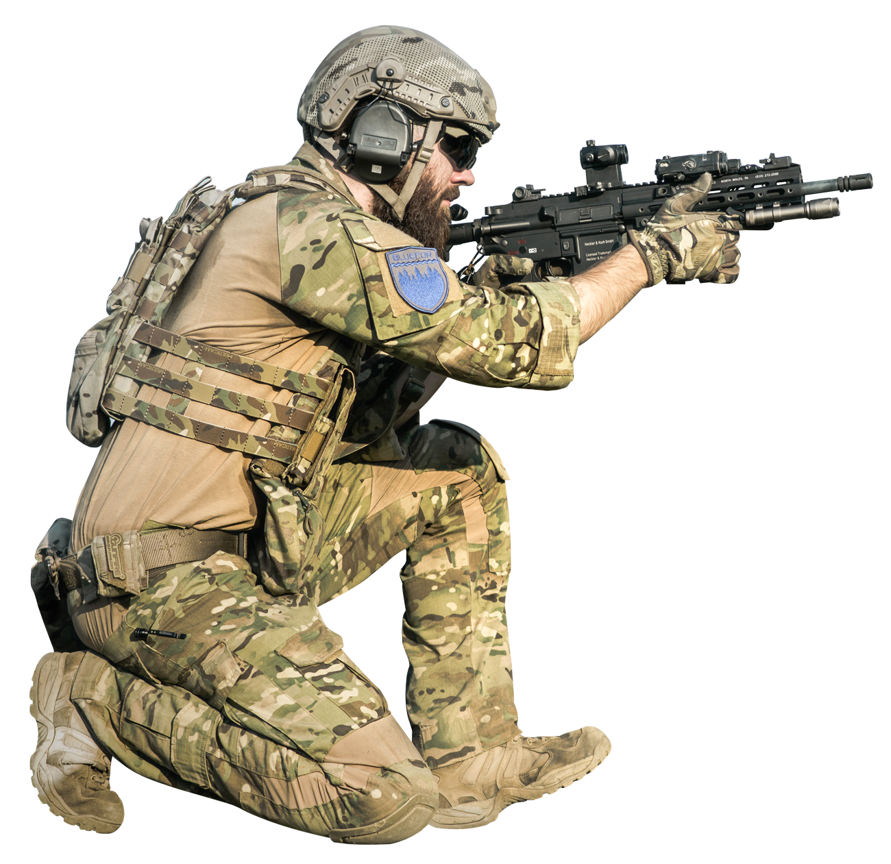 Soldierin Combat Gear Kneelingwith Rifle PNG