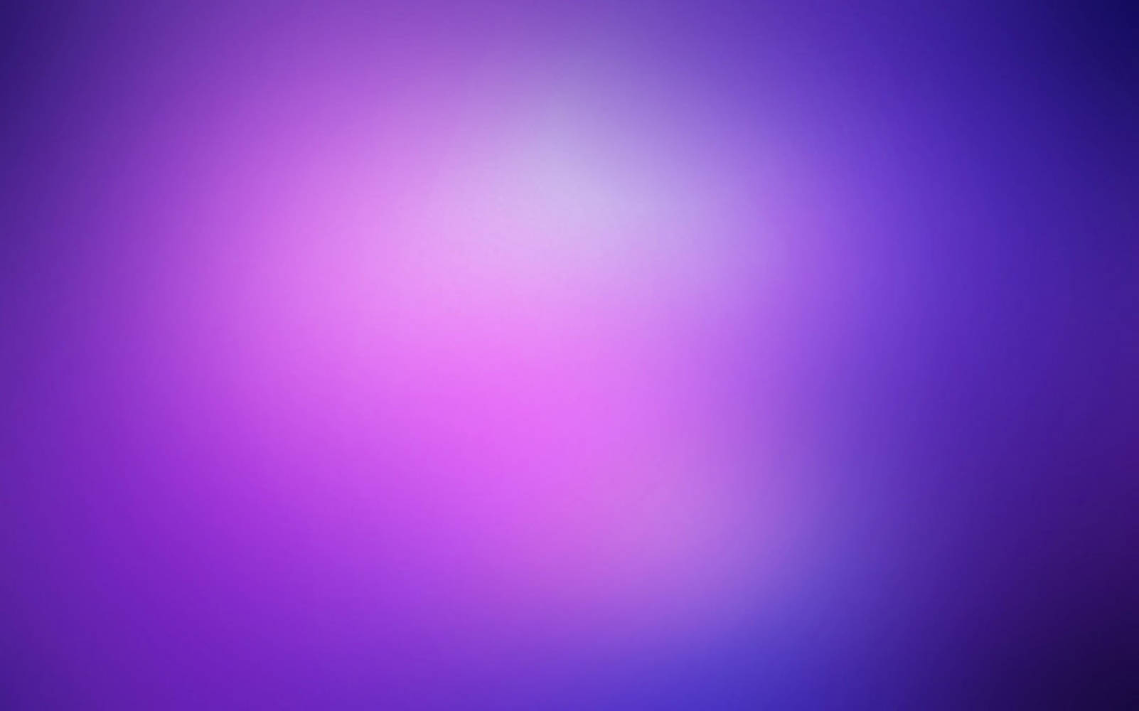 Solid Pastel Purple Gradient Picture