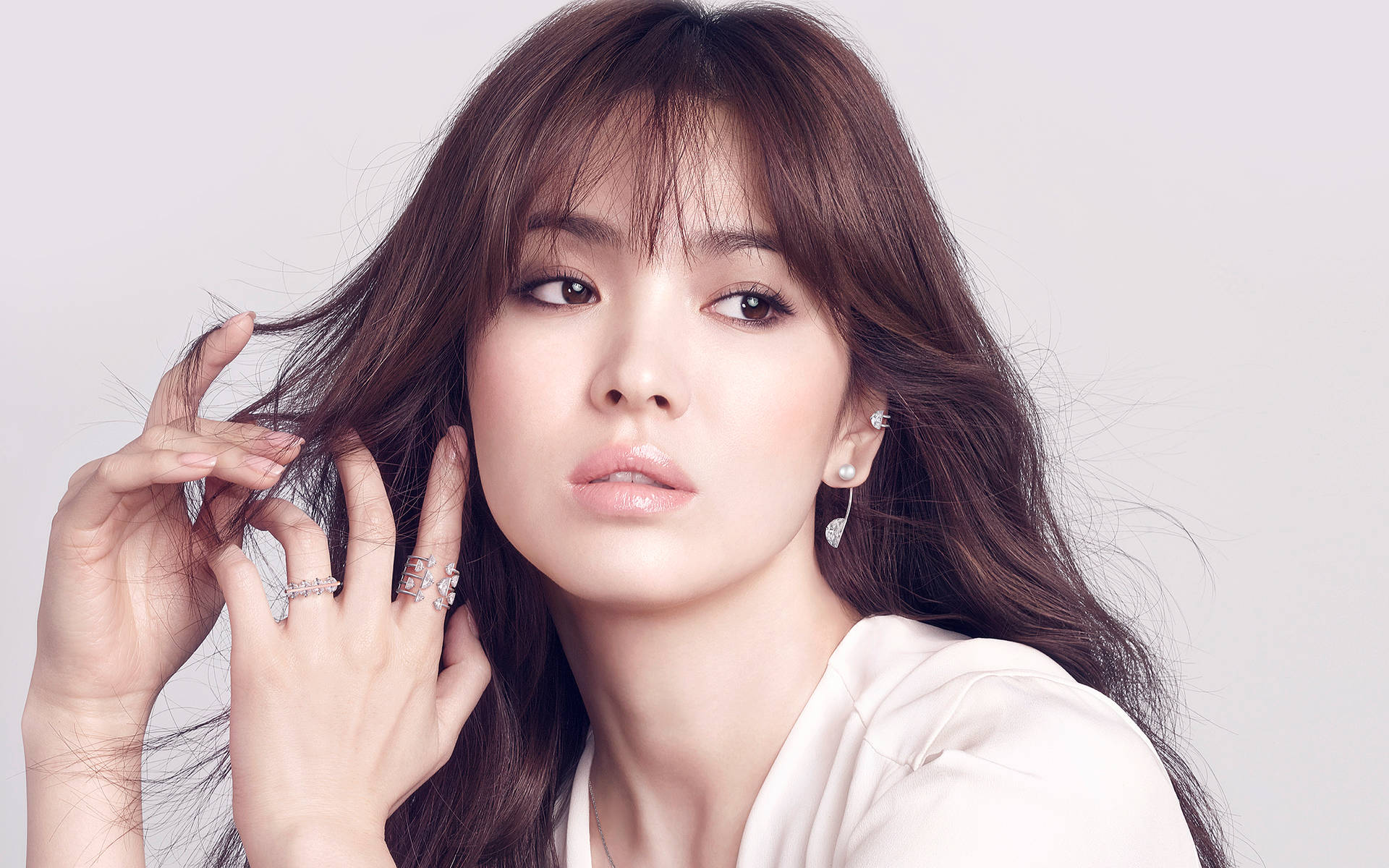 Song Hye-kyo Beautiful Actress Hd Wallpaper