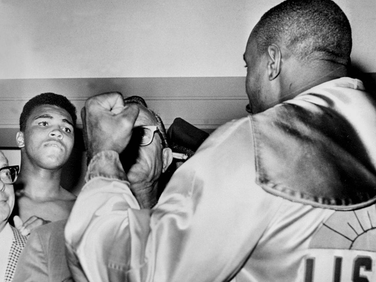 Sonny Liston Weigh In With Ali Wallpaper