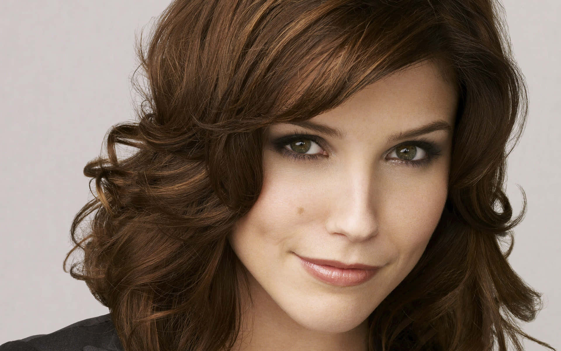Sophia Bush oozes strength and beauty in her latest photoshoot. Wallpaper