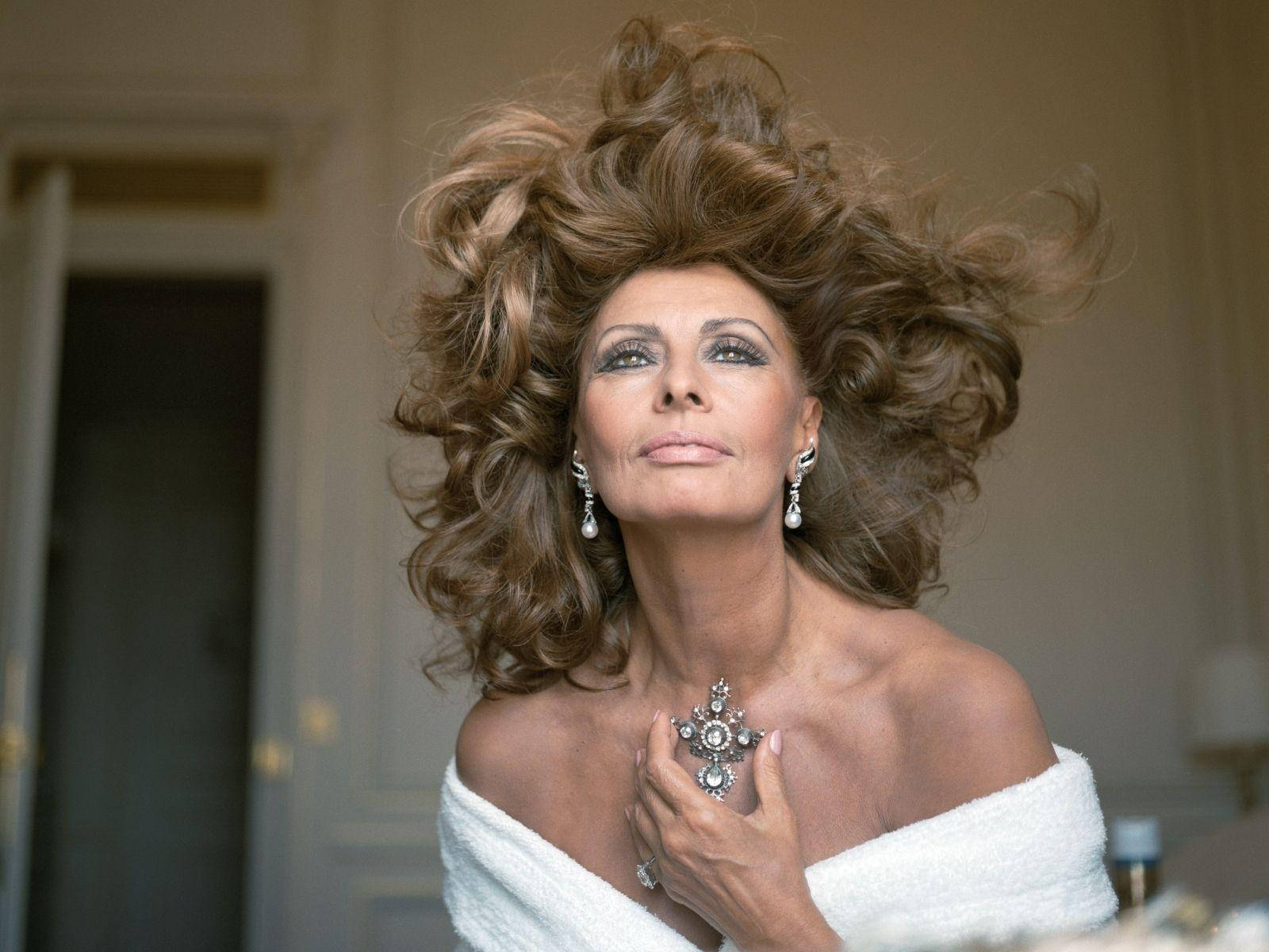 Sophia Loren In 2016 Wallpaper