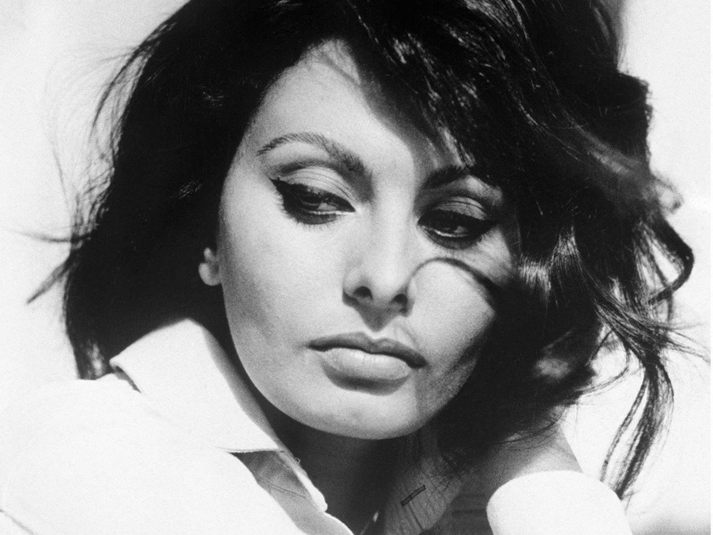Sophia Loren I Italien Wallpaper