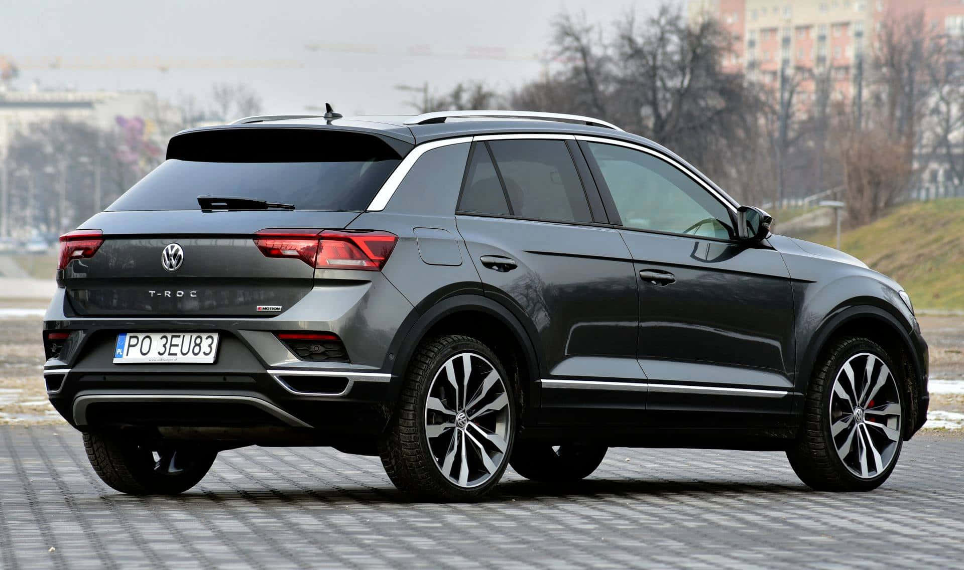 Sophisticated Style And Power - Volkswagen T-roc Wallpaper