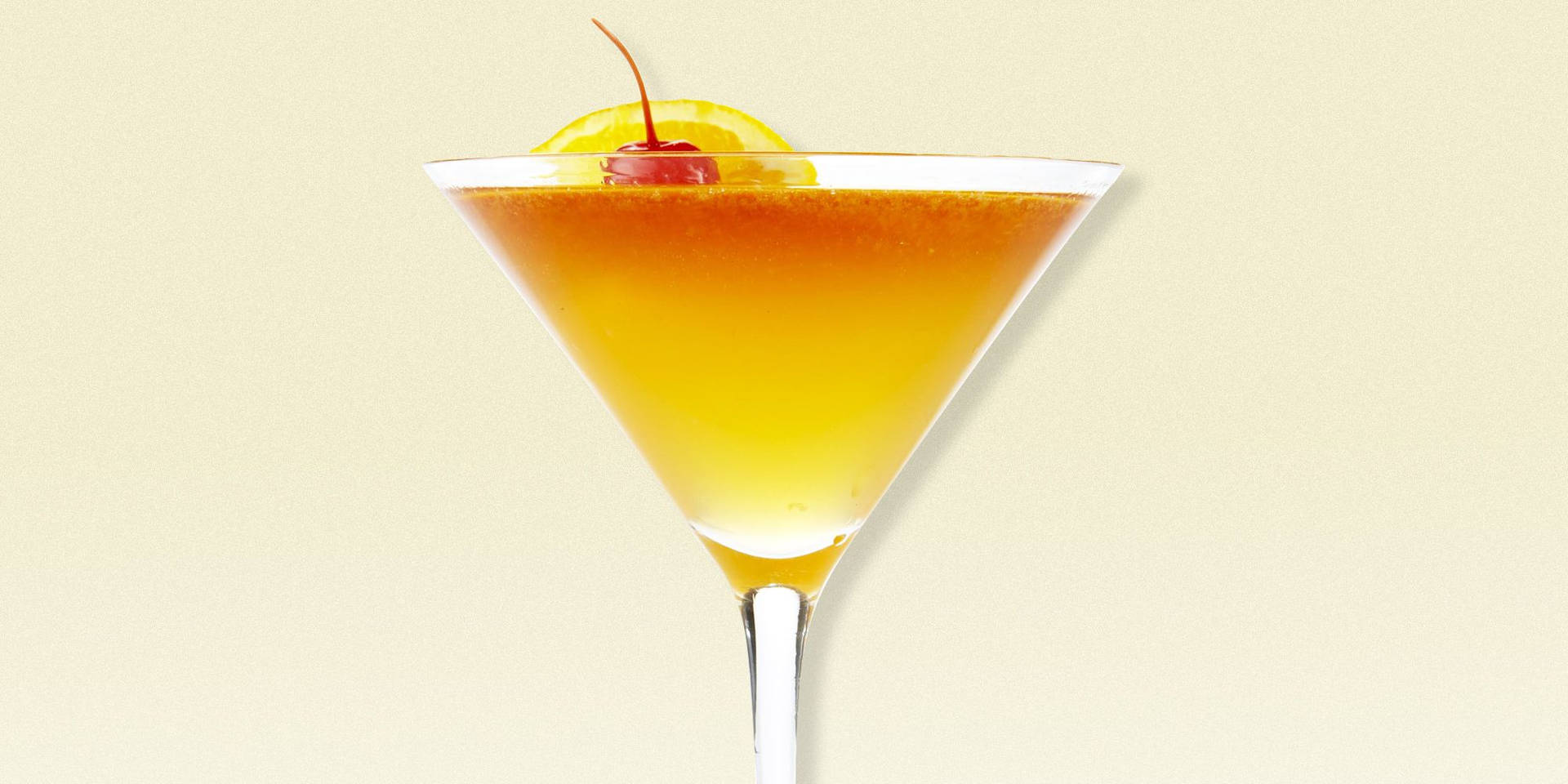 Sour Yellow Cocktail Wallpaper