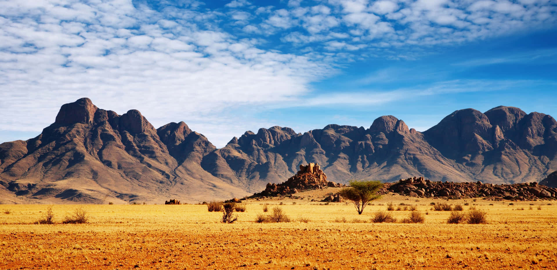 South African Namib Desert Mountain Landscape Wallpaper