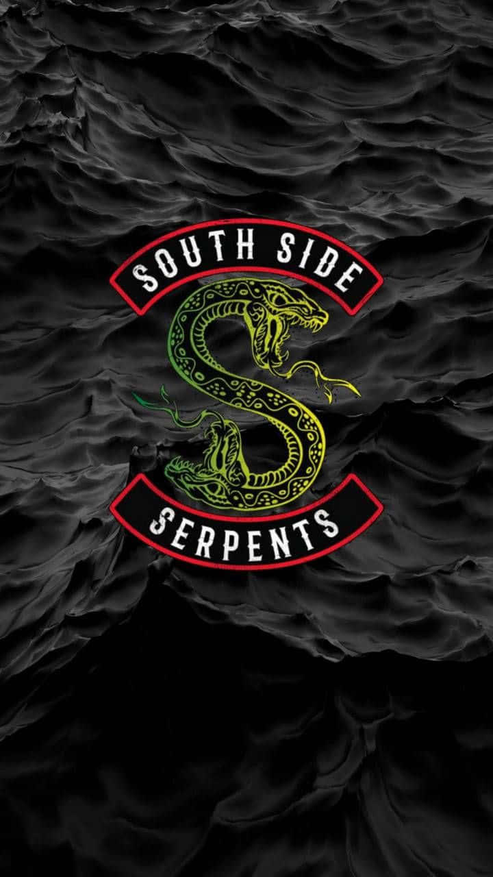 Taucheein In Die Welt Der Southside Serpents Wallpaper