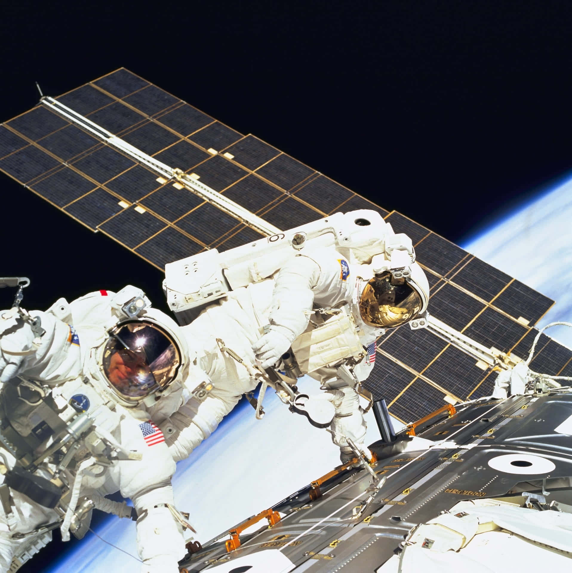 Astronaut exploring outer space Wallpaper