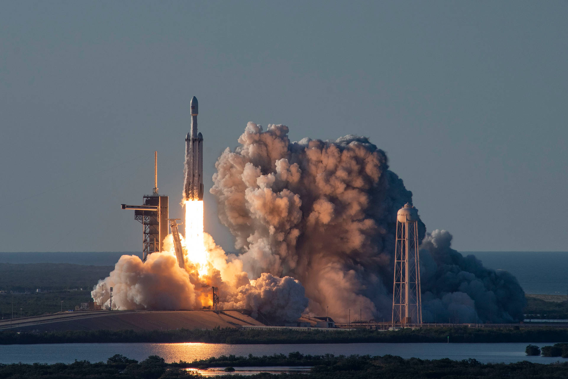 Spacex Starship sender den første testrejse af sted. Wallpaper