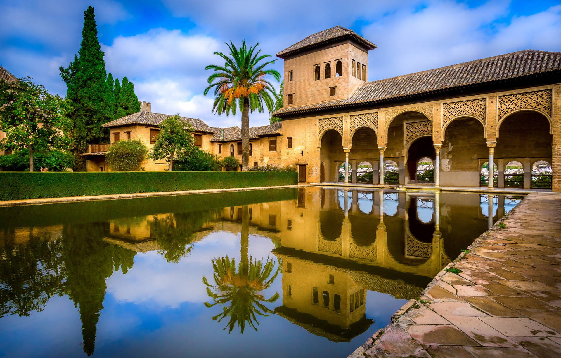 Spain Alhambra Palacio Del Portico Wallpaper