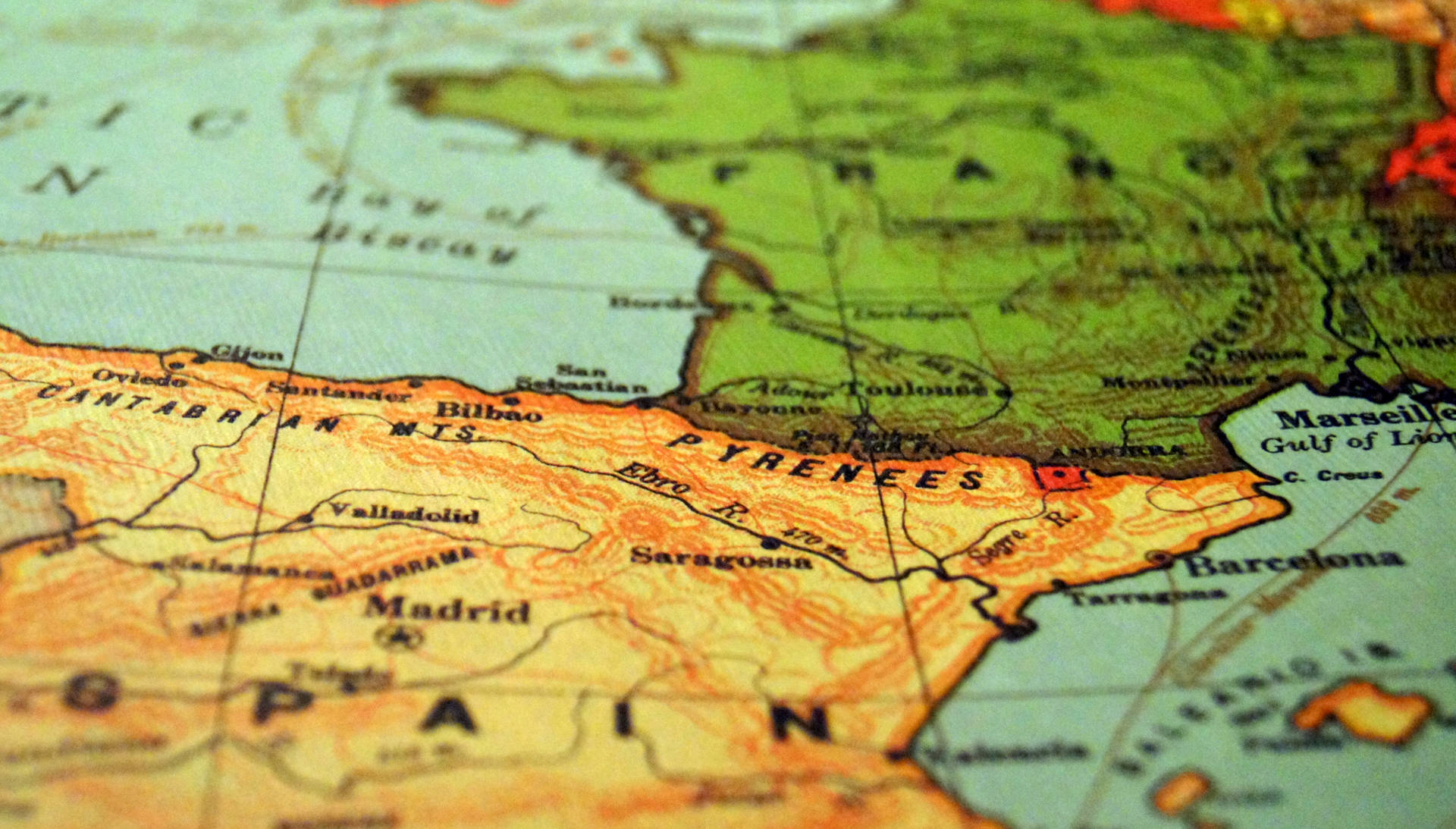 Spanischeund Französische Topografische Karte Wallpaper