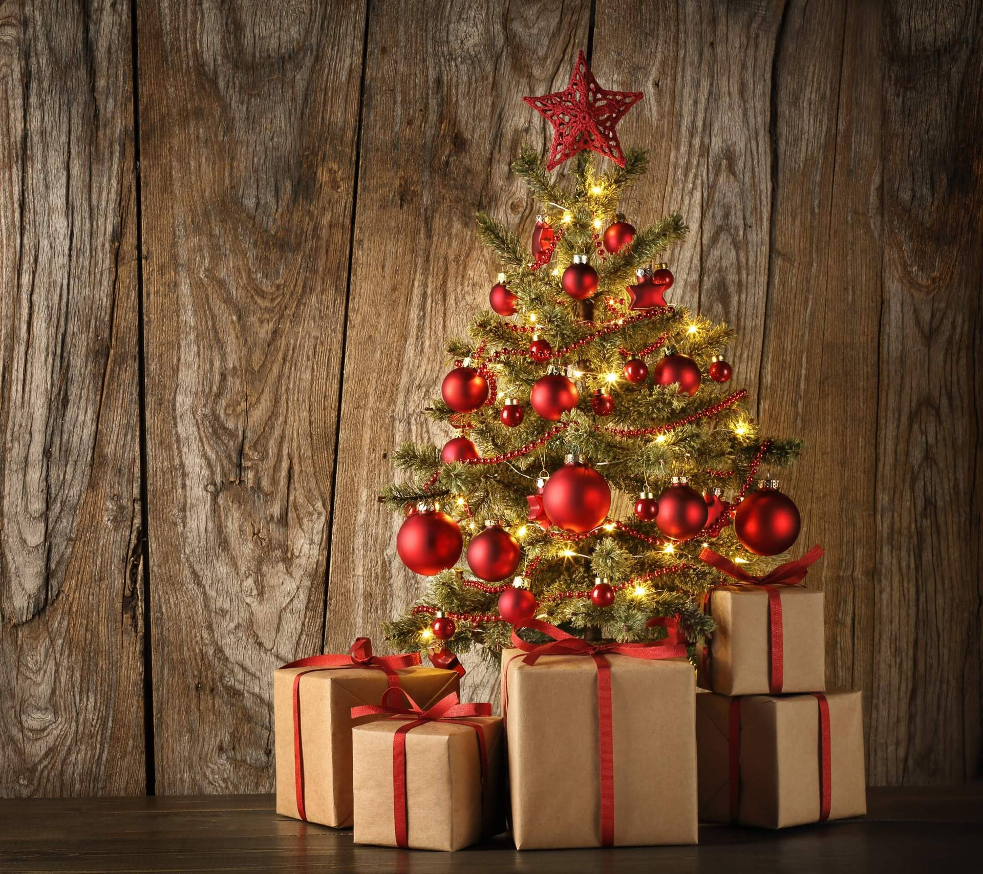 Sparkling Christmas Tree Image Wallpaper