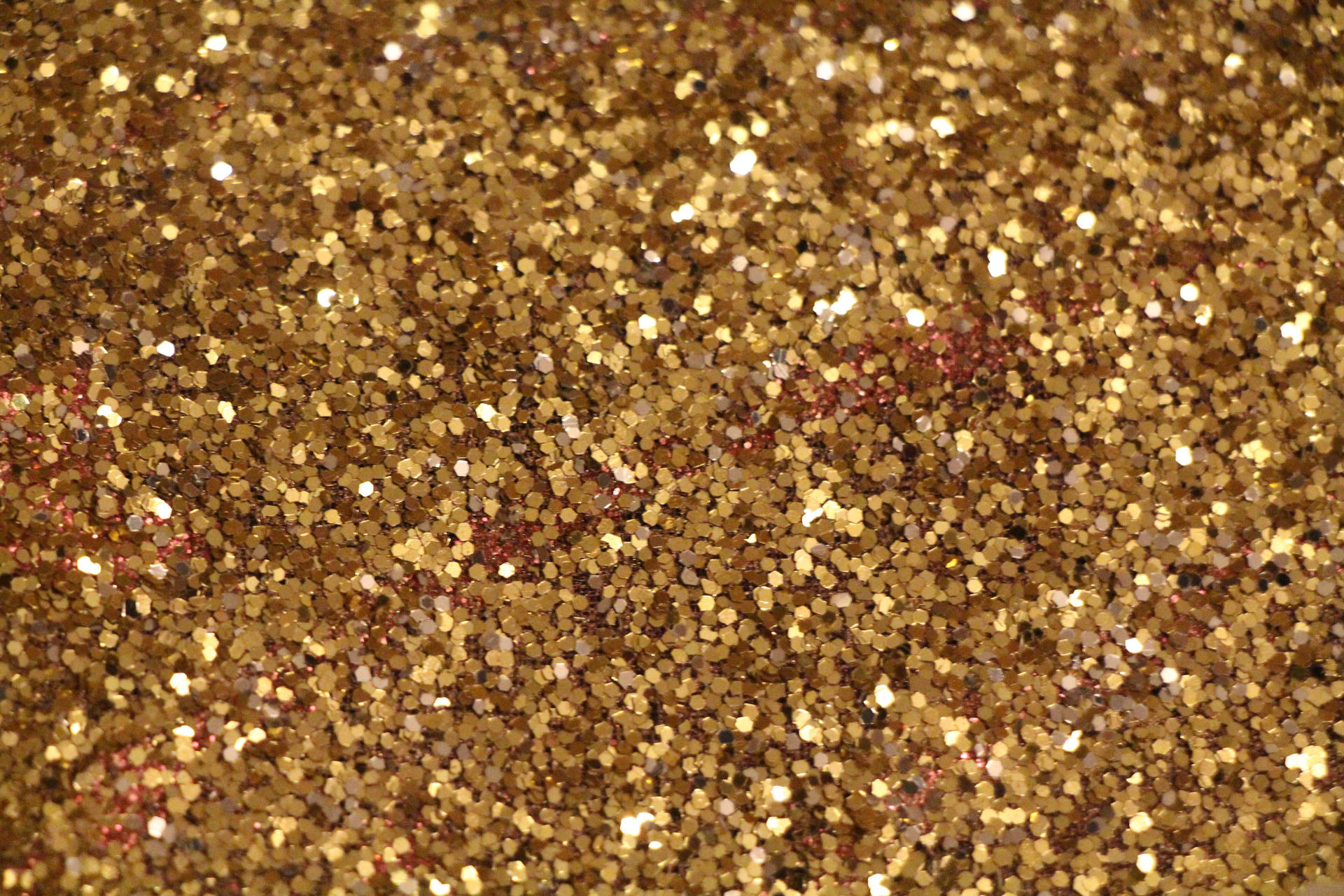 Sparkly Gold Bits Wallpaper