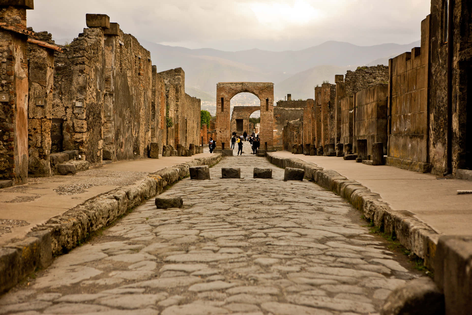 Spectacular Pompeii Ruins Street With Tourists Picture