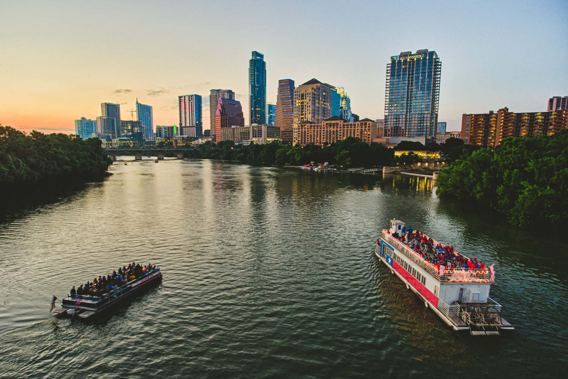 Spectacular Sunset Over Austin Skyline Wallpaper