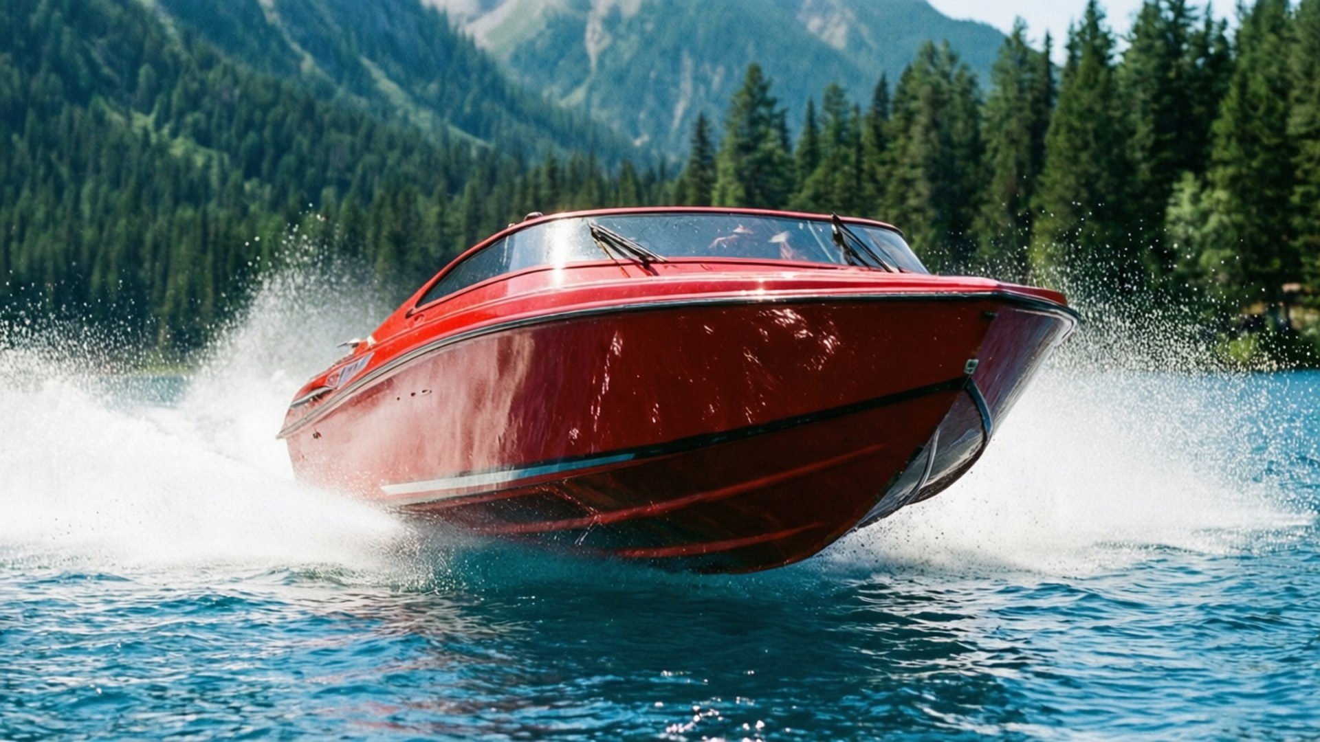 Speedboat Splash Wallpaper