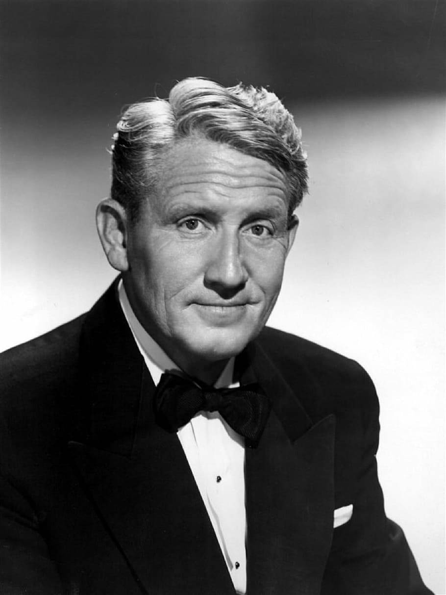 Spencertracy - 1940-talets Största Hollywood-stjärna. (note: In Swedish, Adjectives Typically Come After The Noun They Describe. Also, There Is No Direct Word For 