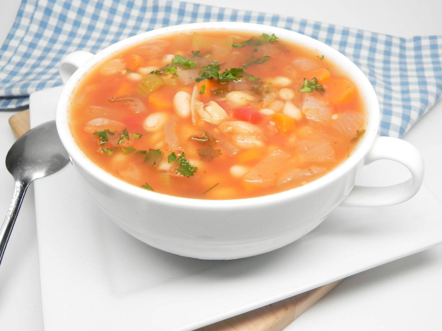 Spicy Savory Bean Soup Picture