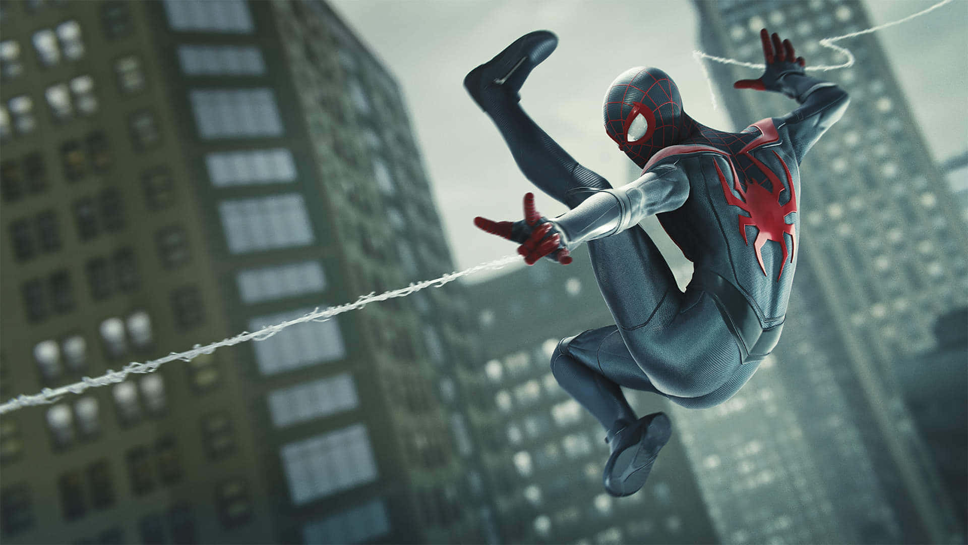 Spiderman Espectacular Balanceándose Con Su Telaraña. Fondo de pantalla