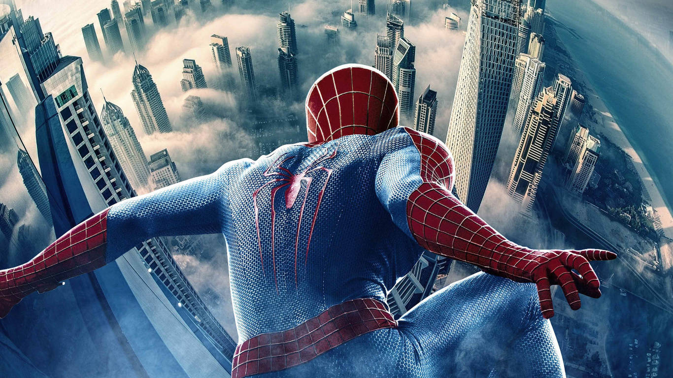 Spidermanbalanceándose Con Su Tela Sobre El Cielo Nocturno. Fondo de pantalla