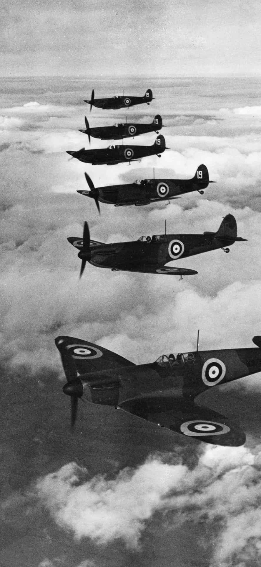 Ungrupo De Aviones Volando En El Cielo. Fondo de pantalla