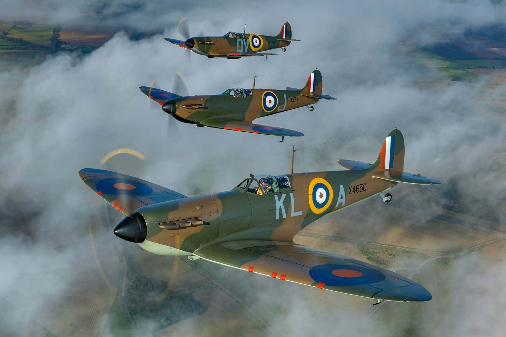 Three Old Planes Flying In The Air Wallpaper