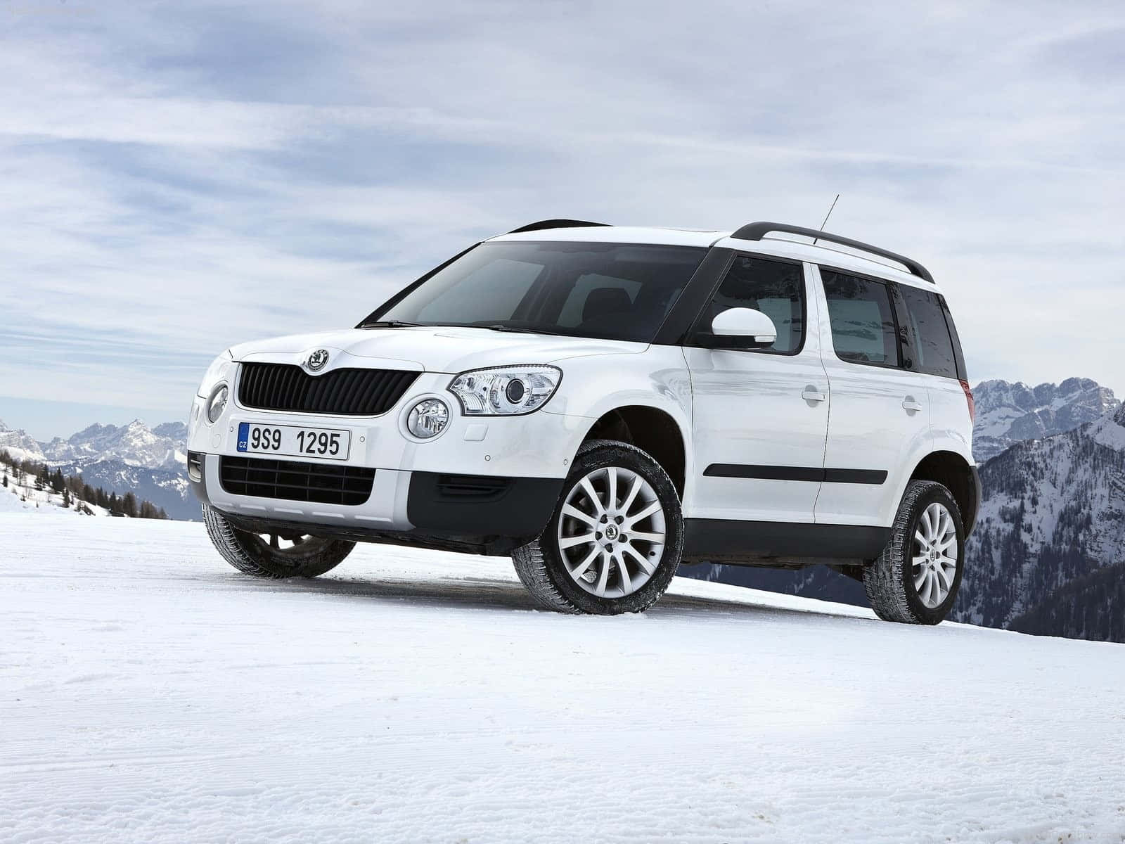 Skoda yeti. Шкода Йети. Шкода Йети 2022. Skoda Yeti 1.2. Шкода Йети 2014.