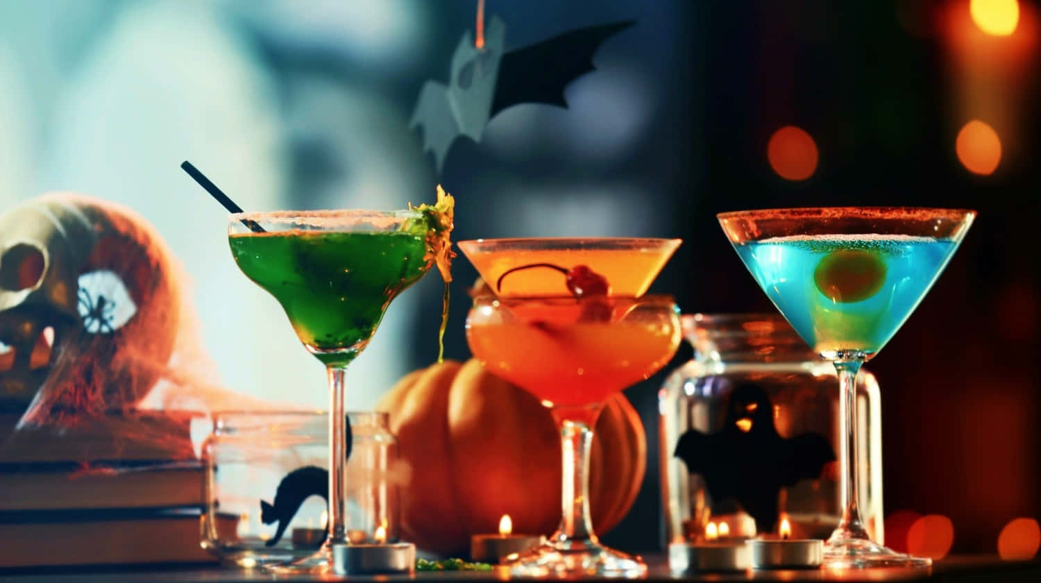 Get creative with Spooky Cocktails! Wallpaper