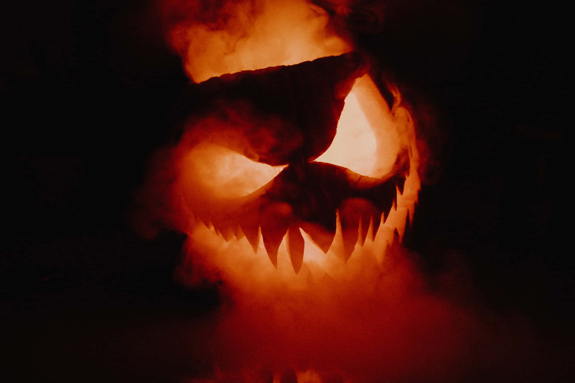 ¡prepáratepara Pasar Momentos Aterradores Este Halloween!